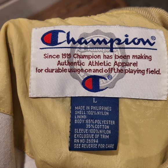 Vintage 90s Champion Notre Dame Irish Shamrock Windbreaker Nylon Jacket Sz Large - Picture 7 of 7